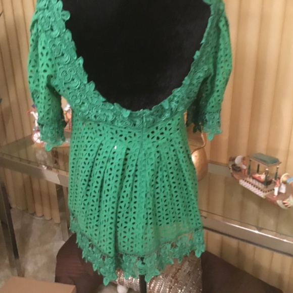 MODA International smock eyelet puff sleeve top - Picture 13 of 15